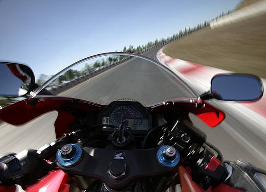 Honda CBR 600 RR ‘05 - Fotogallery - 4