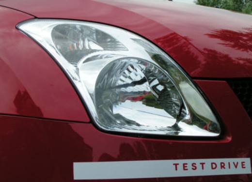 Suzuki Swift 1.3 16v: Test Drive - Fotogallery - 19