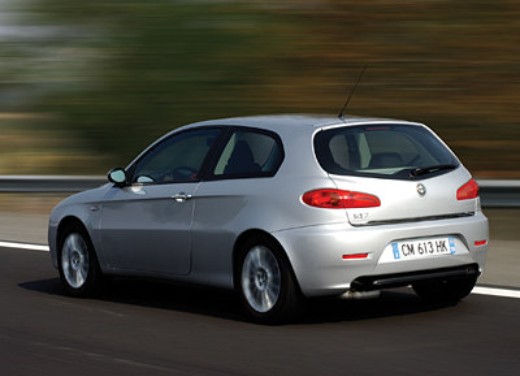 Alfa Romeo 147 nuova gamma con diverse carrozzerie e motorizzazioni - Fotogallery - 2
