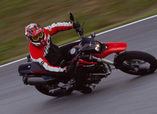 Honda Hornet 600 e FMX650 - Fotogallery - 3