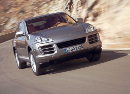 Porsche Cayenne Turbo - Long Test Drive - Fotogallery - 6