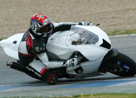 Ultimissime: Aprilia V4 SBK - Fotogallery - 12