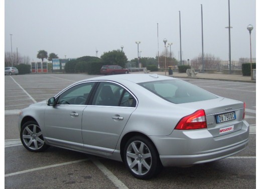 Volvo S80 D5 – Long Test Drive - Fotogallery - 4