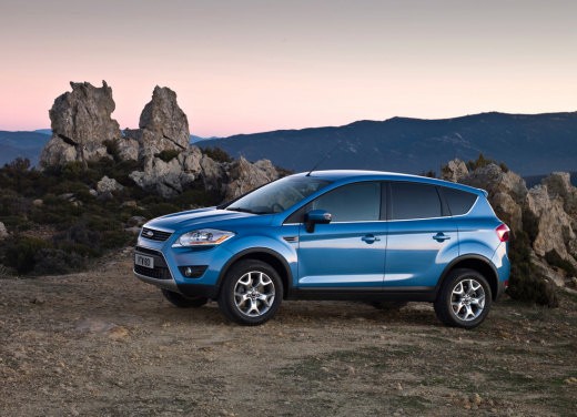 Ultimissime: Ford Kuga - nuove foto - Fotogallery - 12