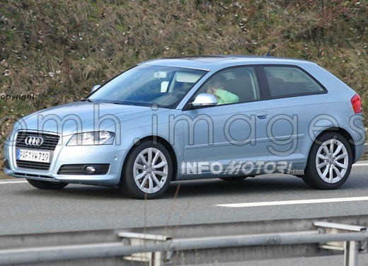 Nuova Audi A3 spiata dai nostri fotografi durante le prime prove su strada - Fotogallery - 2