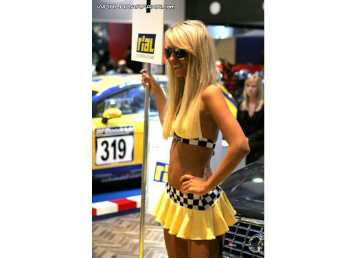 Essen Motor Show Girls - Fotogallery - 17