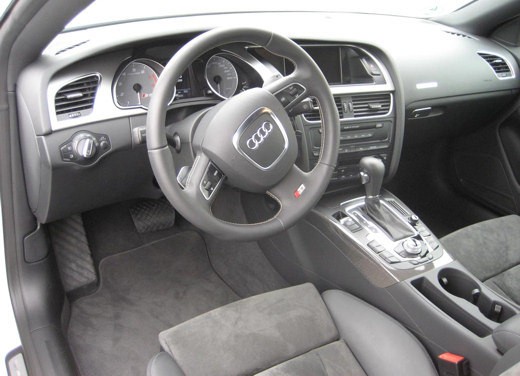 Audi S5 Evo - test drive a Valencia per l'estrema sportiva da 420 CV - Fotogallery - 8