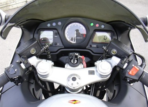 Hondamoto CBR 1100 XX: Test Ride - Fotogallery - 15