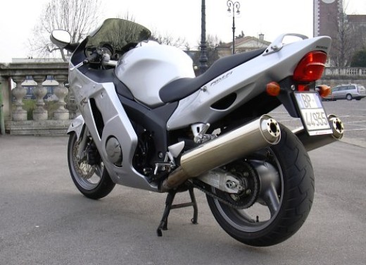 Hondamoto CBR 1100 XX: Test Ride - Fotogallery - 2