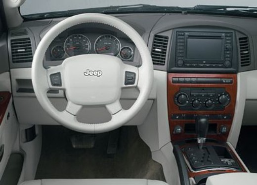 Jeep nuova Grand Cherokee - Fotogallery - 4