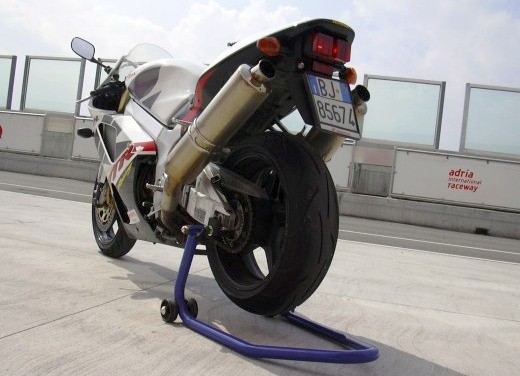 Honda VTR 1000 SP-2: Test Ride - Fotogallery - 5