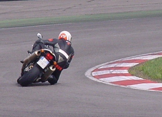 Honda VTR 1000 SP-2: Test Ride - Fotogallery - 9