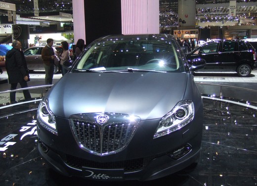 Lancia Delta Hardblack spinta dal nuovo 1.8 Di Turbojet da 200 CV - Fotogallery - 10