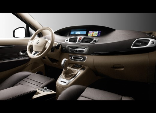 Renault Grand Scenic - Fotogallery - 14