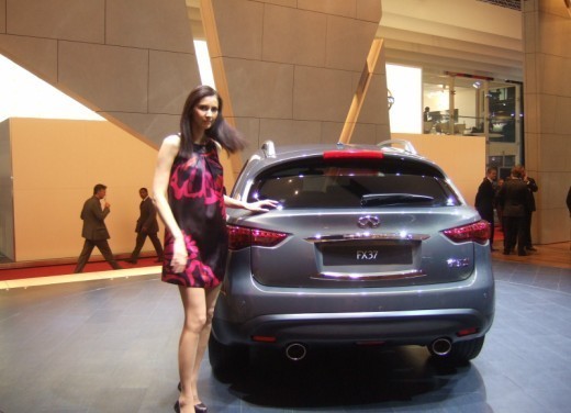 Infiniti EX - FX Prezzi - Fotogallery - 14