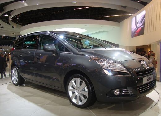 Peugeot 5008 - Test Drive - Fotogallery - 9