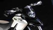 Lunga prova per la Ducati Hypermotard 796 che fa della piccola cilindrata il suo punto di forza
