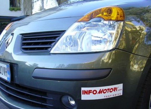 Renault Modus 2011 prime immagini - Fotogallery - 9
