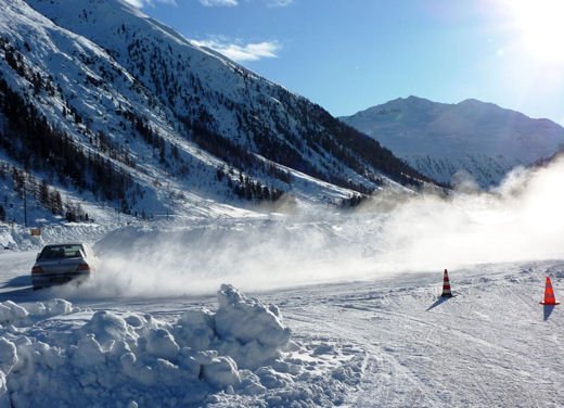 Corsi Scuola ufficiale Mitsubishi sulla neve