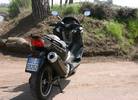 Yamaha TMax Tech Max: provata in strada la versione più esclusiva del maxiscooter di Iwata