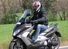 Yamaha TMax Tech Max: provata in strada la versione più esclusiva del maxiscooter di Iwata