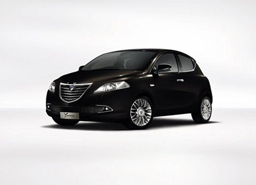 Nuova Lancia Ypsilon si svela e assomiglia molto al rendering di infomotori del 2009! - Fotogallery - 3