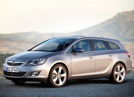 Continua il successo di mercato di Opel in Italia