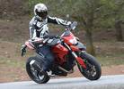 Nuova Ducati Hypermotard e Hypermotard SP prova su strada